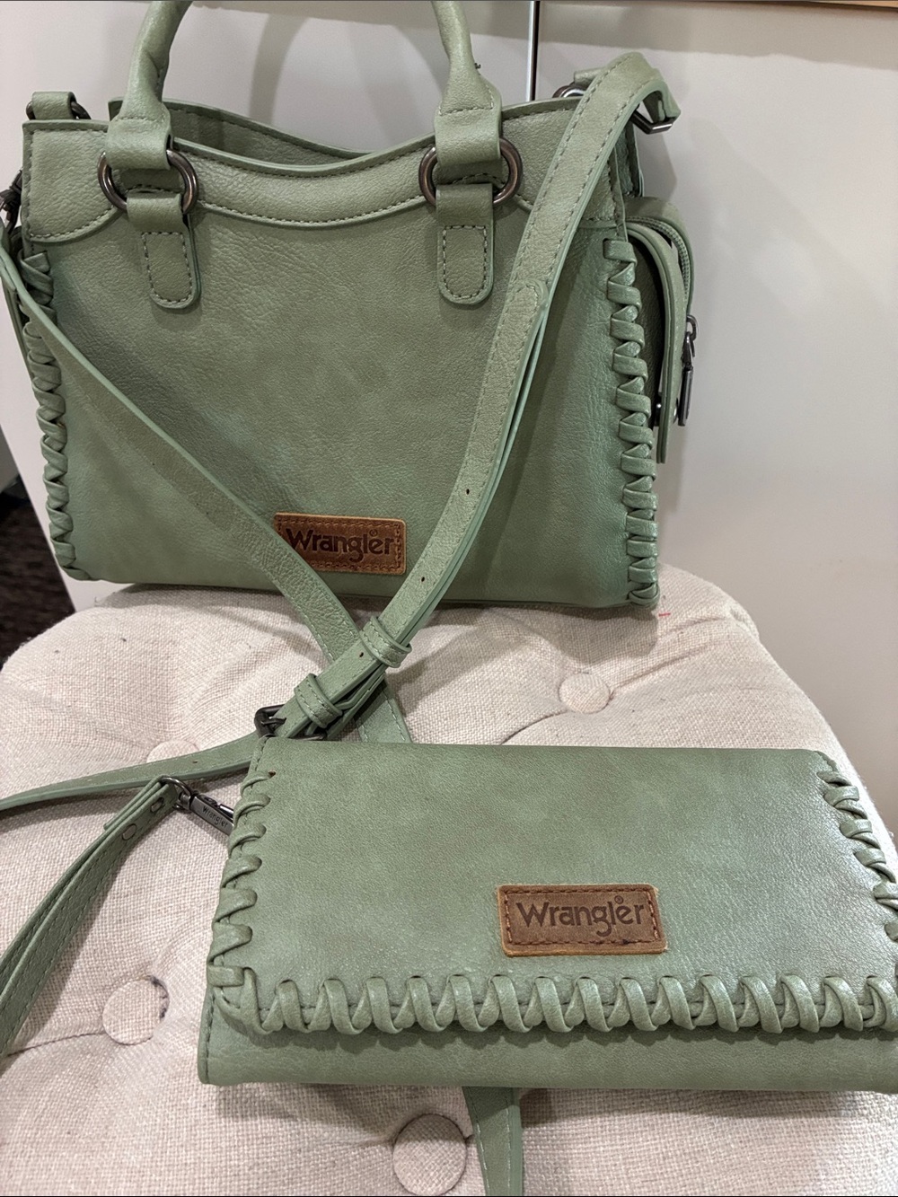 Wrangler Light Mint Green Satchel & Billfold set